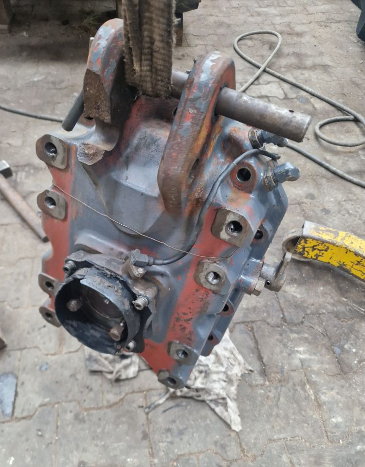 Części do Ciągnika New Holland NH TM, M Kompletna Obudowa WOM New Holland TM120,TM130,TM140,TM155,Case MXM 120, - Transmission för Lantbruksmaskiner: bild 1 Części do Ciągnika New Holland NH TM, M Kompletna Obudowa WOM New Holland TM120,TM130,TM140,TM155,Case MXM 120, - Transmission för Lantbruksmaskiner: bild 1