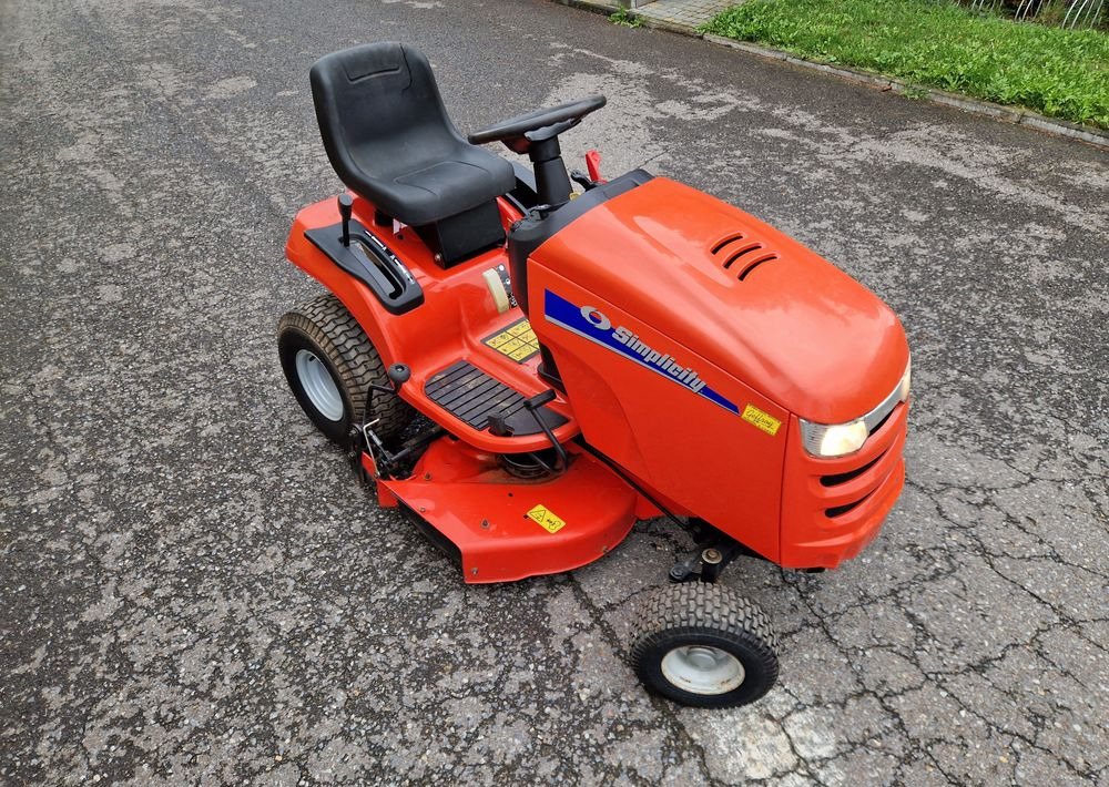 Kosiarka traktorek Simplicity Regent 18,5 Kosiarka Simplicity - Gräsklippare: bild 2 Kosiarka traktorek Simplicity Regent 18,5 Kosiarka Simplicity - Gräsklippare: bild 2