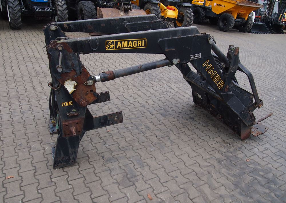 Ładowacz czołowy Amagri HM 25 1999 Tur AMAGRI do Renault 90-34 - Frontlastar för traktor: bild 4 Ładowacz czołowy Amagri HM 25 1999 Tur AMAGRI do Renault 90-34 - Frontlastar för traktor: bild 4