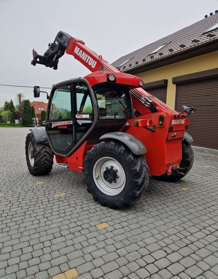 Ładowarka teleskopowa Manitou MLT 735-120 LSU 2012 Ładowarka teleskopowa Manitou MLT 735-120 LSU - Teleskoplastar: bild 3 Ładowarka teleskopowa Manitou MLT 735-120 LSU 2012 Ładowarka teleskopowa Manitou MLT 735-120 LSU - Teleskoplastar: bild 3