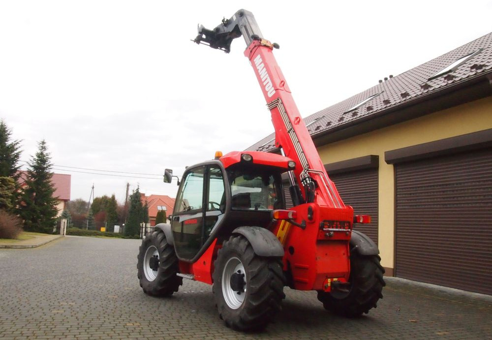 Ładowarka teleskopowa Manitou MLT 735-120LSU 2012 Manitou Silnik Mercedes - Teleskoplastar: bild 3 Ładowarka teleskopowa Manitou MLT 735-120LSU 2012 Manitou Silnik Mercedes - Teleskoplastar: bild 3
