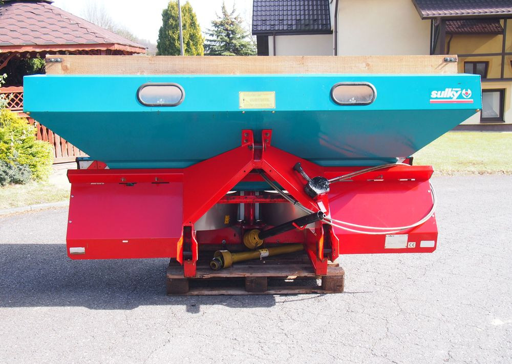 Rozsiewacz nawozów Sulky DPX GL 2000  18-24m  Rozsiewacz nawozów Sulky - Mineralgödselspridare: bild 1 Rozsiewacz nawozów Sulky DPX GL 2000  18-24m  Rozsiewacz nawozów Sulky - Mineralgödselspridare: bild 1