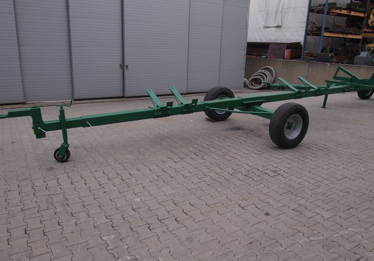 Wózek do kombajnu New Holland 4-6m Wózek pod heder New Holland , John Deere, Claas - Skärbordsvagn: bild 1 Wózek do kombajnu New Holland 4-6m Wózek pod heder New Holland , John Deere, Claas - Skärbordsvagn: bild 1