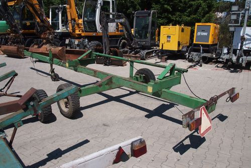 Wózek do kombajnu Sam 4-5m Wózek pod heder John Deere - Skärbordsvagn: bild 1 Wózek do kombajnu Sam 4-5m Wózek pod heder John Deere - Skärbordsvagn: bild 1