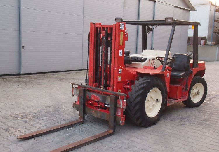 Wózek widłowy Manitou MC.20.HP 1992 - Dieseltruck: bild 2 Wózek widłowy Manitou MC.20.HP 1992 - Dieseltruck: bild 2