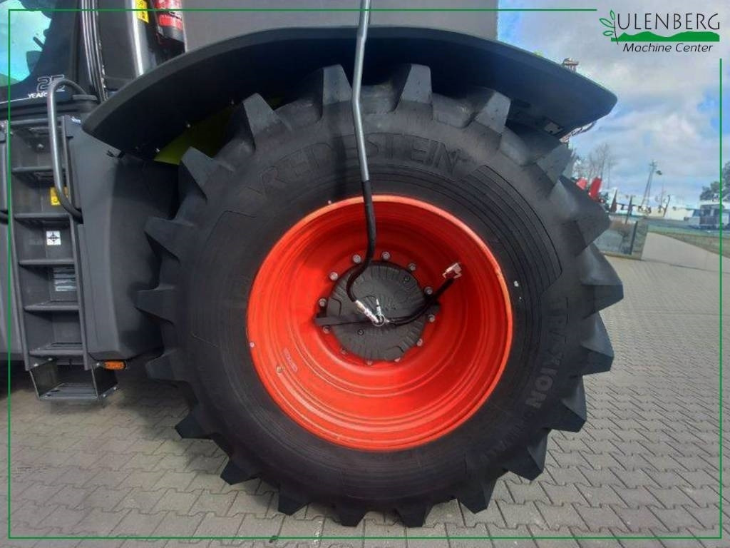 Claas XERION 5000 - Traktor: bild 4 Claas XERION 5000 - Traktor: bild 4