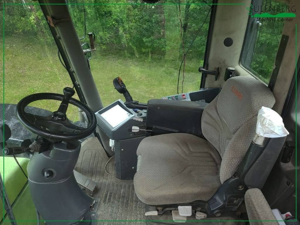 Traktor Claas Xerion 3300 Trac: bild 11