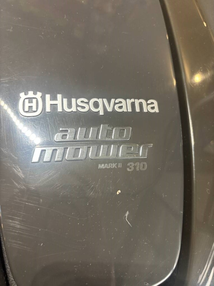 Husqvarna Automower 310 - Gräsklippare: bild 2 Husqvarna Automower 310 - Gräsklippare: bild 2