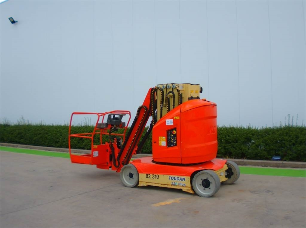 JLG Toucan 12E+ - Pelarlift: bild 3 JLG Toucan 12E+ - Pelarlift: bild 3