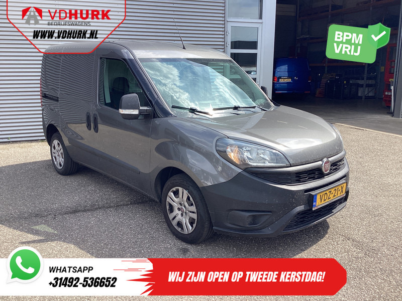 Fiat Doblò Cargo 1.6 MJ 105 pk 3Pers./ Airco/ Cruise/ Navi/ Trekhaak - Små skåpbil: bild 1 Fiat Doblò Cargo 1.6 MJ 105 pk 3Pers./ Airco/ Cruise/ Navi/ Trekhaak - Små skåpbil: bild 1