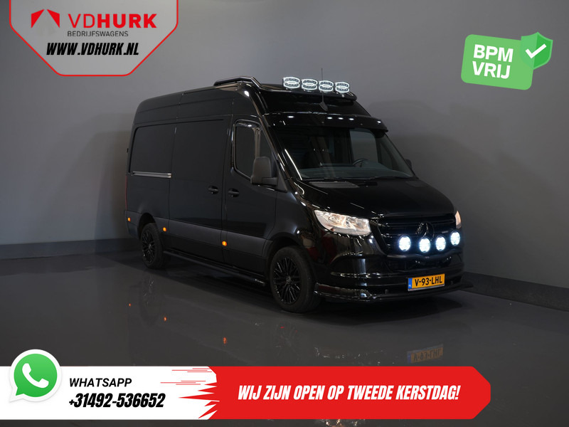 Mercedes-Benz Sprinter 317 CDI Aut. L2H2 3.5t Trekverm./ Gev.Stoel/ Standkachel/ Carplay/ Camera/ Navi/ Cruise/ DAB/ LMV/ Sidebars/ Trekhaak - Skåpbil: bild 1 Mercedes-Benz Sprinter 317 CDI Aut. L2H2 3.5t Trekverm./ Gev.Stoel/ Standkachel/ Carplay/ Camera/ Navi/ Cruise/ DAB/ LMV/ Sidebars/ Trekhaak - Skåpbil: bild 1