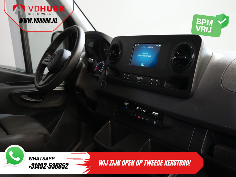 Mercedes-Benz Sprinter 317 CDI Aut. L2H2 3.5t Trekverm./ Gev.Stoel/ Standkachel/ Carplay/ Camera/ Navi/ Cruise/ DAB/ LMV/ Sidebars/ Trekhaak - Skåpbil: bild 3 Mercedes-Benz Sprinter 317 CDI Aut. L2H2 3.5t Trekverm./ Gev.Stoel/ Standkachel/ Carplay/ Camera/ Navi/ Cruise/ DAB/ LMV/ Sidebars/ Trekhaak - Skåpbil: bild 3