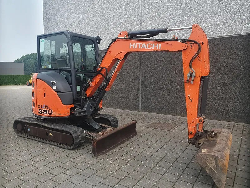 Hitachi ZX33U -5A -CLR - Minigrävmaskin: bild 1 Hitachi ZX33U -5A -CLR - Minigrävmaskin: bild 1