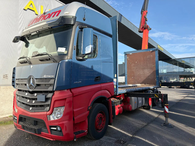 Mercedes-Benz Actros 2548 6X2 + Aanhanger*Palfinger crane*Cruise control*Airco* - Kapellbil, Kranbil: bild 1 Mercedes-Benz Actros 2548 6X2 + Aanhanger*Palfinger crane*Cruise control*Airco* - Kapellbil, Kranbil: bild 1