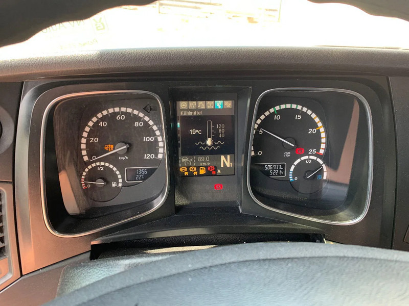 Mercedes-Benz Actros 2548 6X2 + Aanhanger*Palfinger crane*Cruise control*Airco* - Kapellbil, Kranbil: bild 5 Mercedes-Benz Actros 2548 6X2 + Aanhanger*Palfinger crane*Cruise control*Airco* - Kapellbil, Kranbil: bild 5