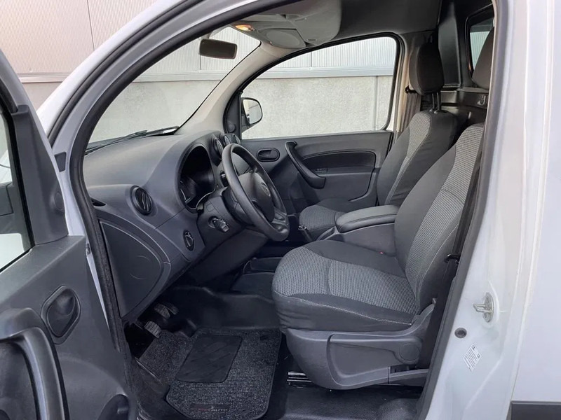 Mercedes-Benz Citan 109 CDI *Navigatie*Airco*Buitenspiegels verwarmd&elektr. verstelbaar - Små skåpbil: bild 3 Mercedes-Benz Citan 109 CDI *Navigatie*Airco*Buitenspiegels verwarmd&elektr. verstelbaar - Små skåpbil: bild 3