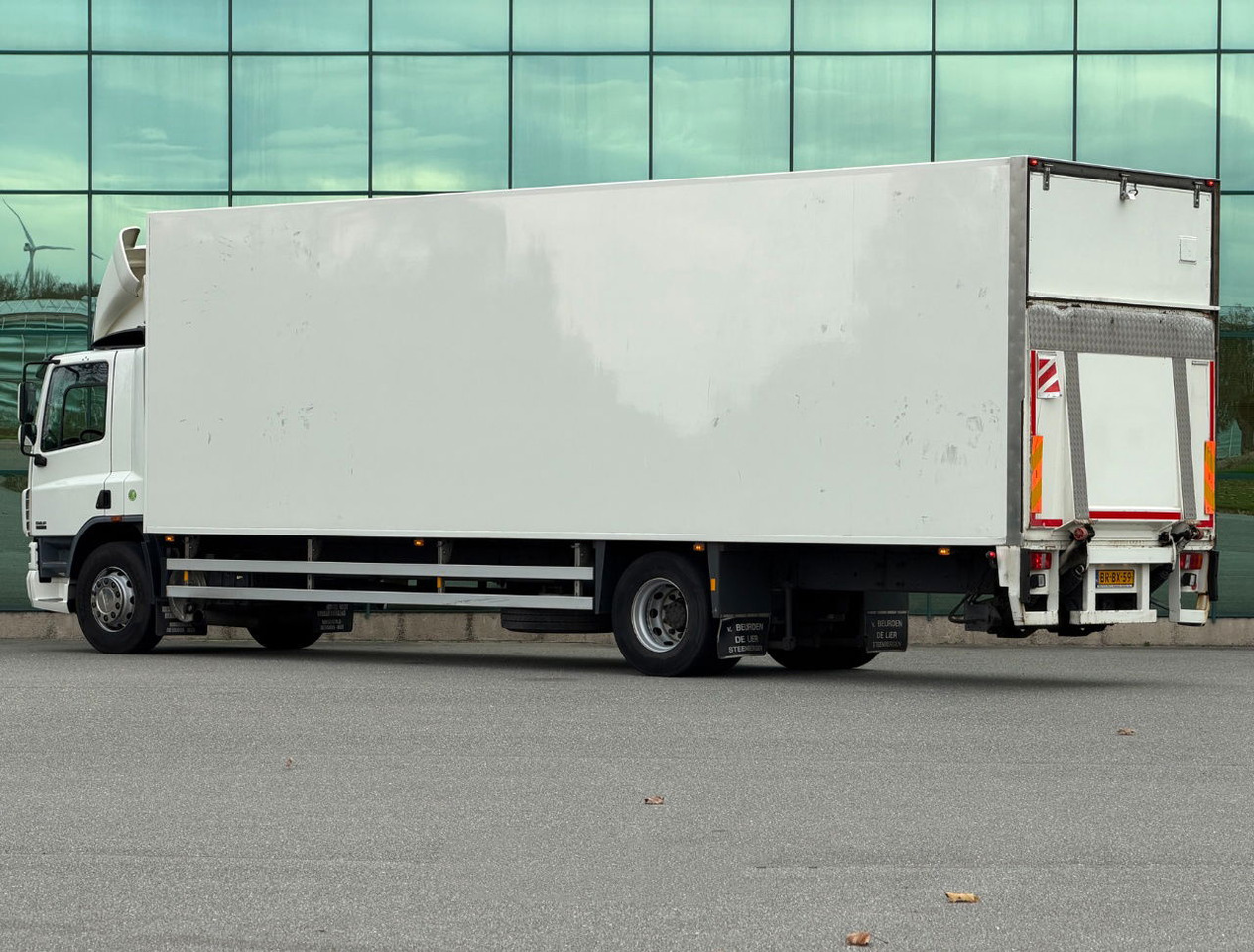 DAF CF 75.250 Euro 3 Manual Gearbox VAN Beurden Isolated BOX Tail Lift Super Condition NL-Truck - Lastbil med skåp: bild 3 DAF CF 75.250 Euro 3 Manual Gearbox VAN Beurden Isolated BOX Tail Lift Super Condition NL-Truck - Lastbil med skåp: bild 3