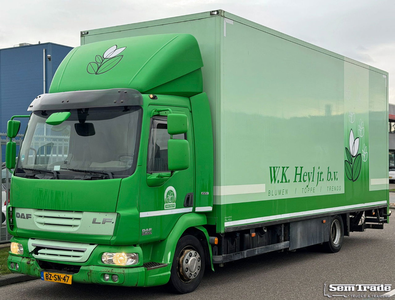 DAF LF 45 220 Euro 5 Theo Mulder Isolated BOX + Heater 585.000 KM NL-Truck Engine IN BAD Condition - Lastbil med skåp: bild 1 DAF LF 45 220 Euro 5 Theo Mulder Isolated BOX + Heater 585.000 KM NL-Truck Engine IN BAD Condition - Lastbil med skåp: bild 1