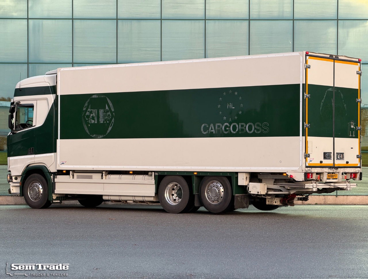 Scania S450 Full AIR Retarder VAN Beurden Isolated BOX Hydrarolls TRS Cooling NL-Truck - Kylbil lastbil: bild 3 Scania S450 Full AIR Retarder VAN Beurden Isolated BOX Hydrarolls TRS Cooling NL-Truck - Kylbil lastbil: bild 3