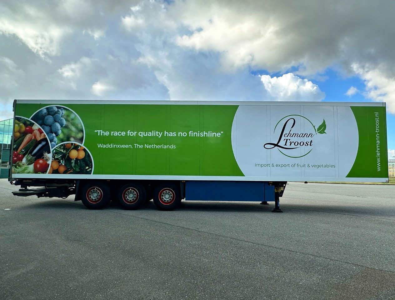 Schmitz Cargobull SKO 24 Thermo King SLX 200 Only 3645 Engine Hours 2X Lift Axle Flowerwide 270 CM High Inside Tail Lift NL-Trailer - Kyl/ Frys semitrailer: bild 5 Schmitz Cargobull SKO 24 Thermo King SLX 200 Only 3645 Engine Hours 2X Lift Axle Flowerwide 270 CM High Inside Tail Lift NL-Trailer - Kyl/ Frys semitrailer: bild 5