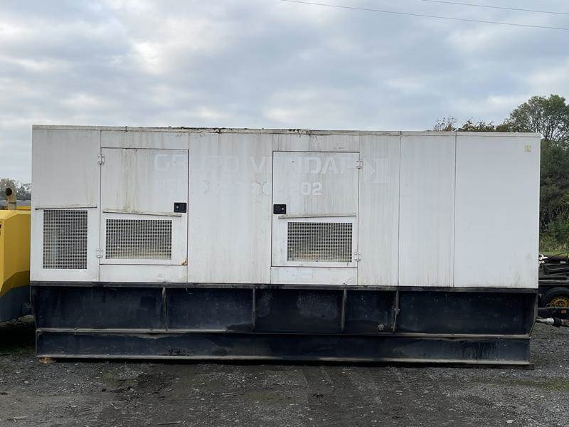 Cat C 18 - 700 - Elgenerator: bild 1 Cat C 18 - 700 - Elgenerator: bild 1