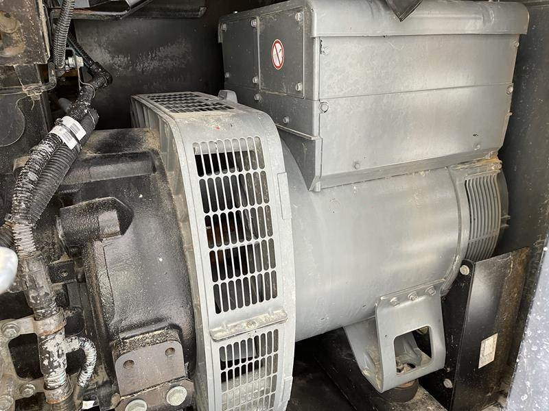 Elgenerator SDMO R 110 C 3: bild 16 Elgenerator SDMO R 110 C 3: bild 16