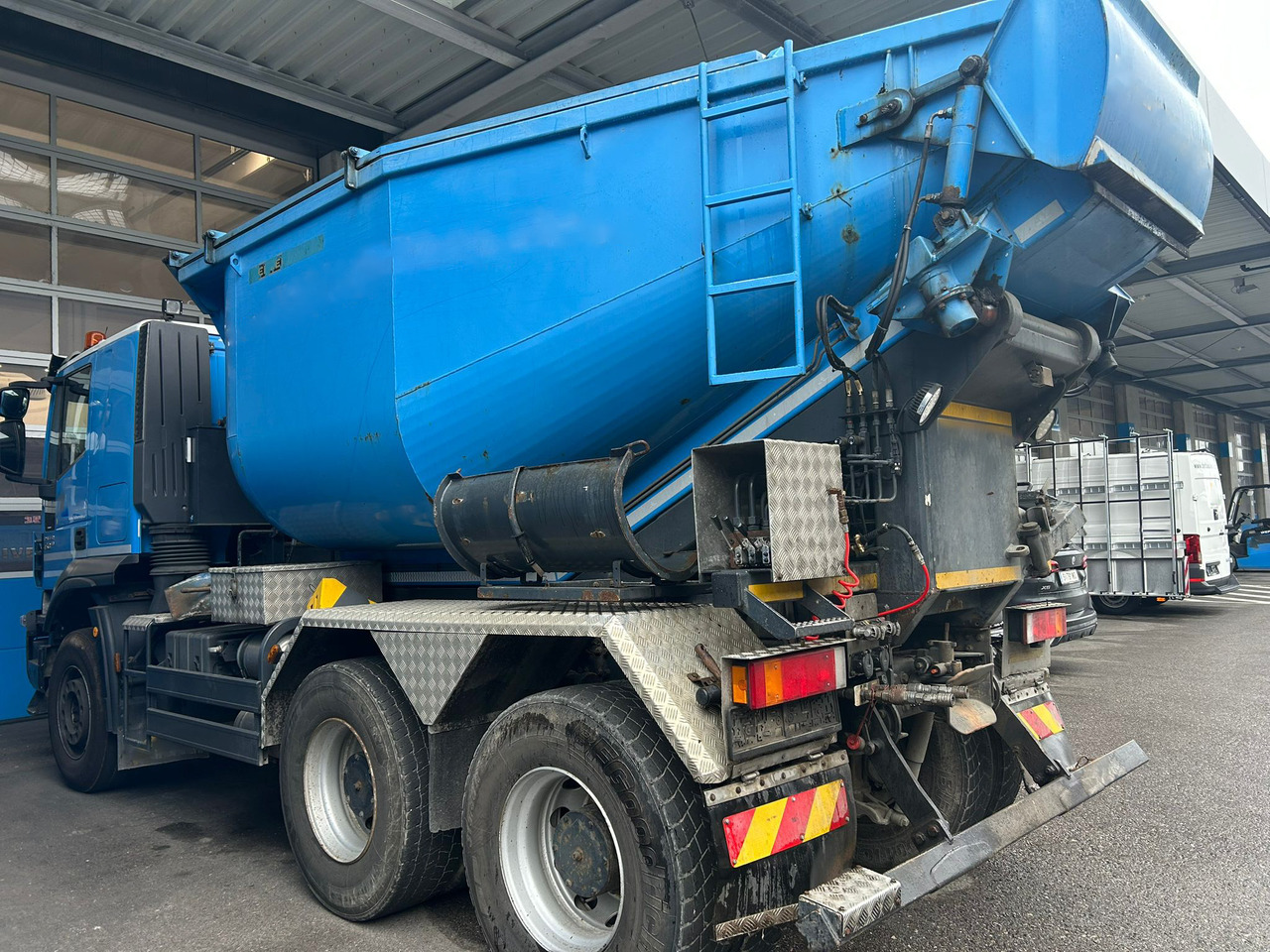 Iveco Trakker 450 - Dumper: bild 3 Iveco Trakker 450 - Dumper: bild 3