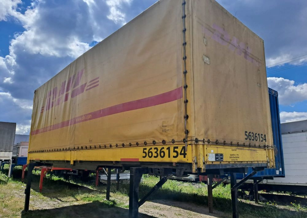 Kögel Zabudowa 7,45m 18 palet burtoplandeka - Kapell växelflak: bild 1 Kögel Zabudowa 7,45m 18 palet burtoplandeka - Kapell växelflak: bild 1