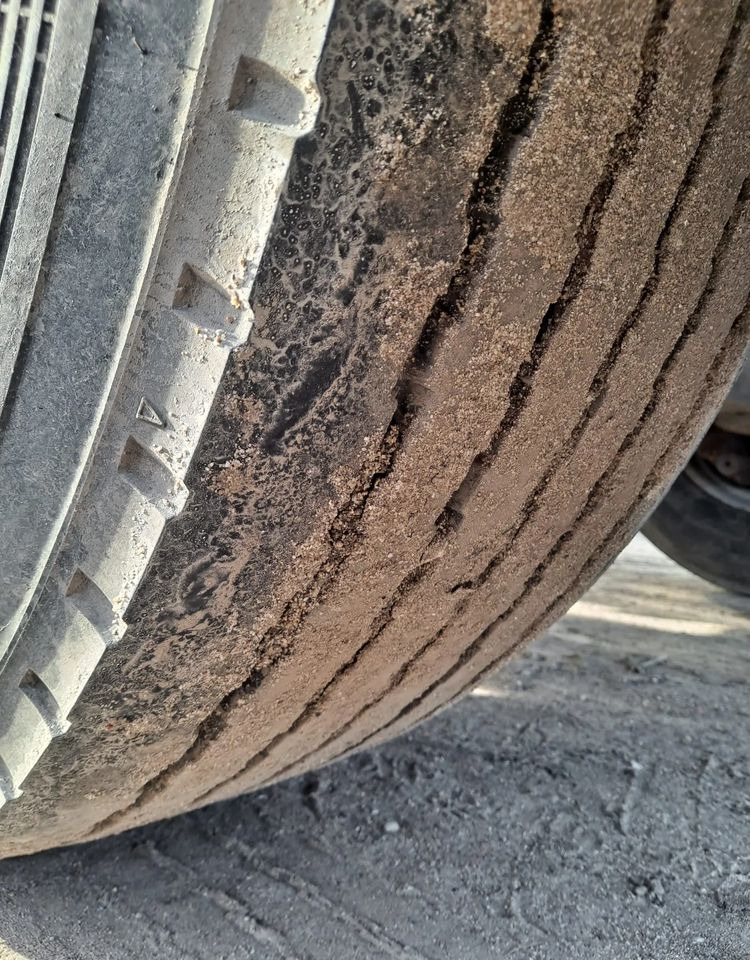 Krone Przyczepa KRONE Budowlanka - Flaksläp: bild 3 Krone Przyczepa KRONE Budowlanka - Flaksläp: bild 3