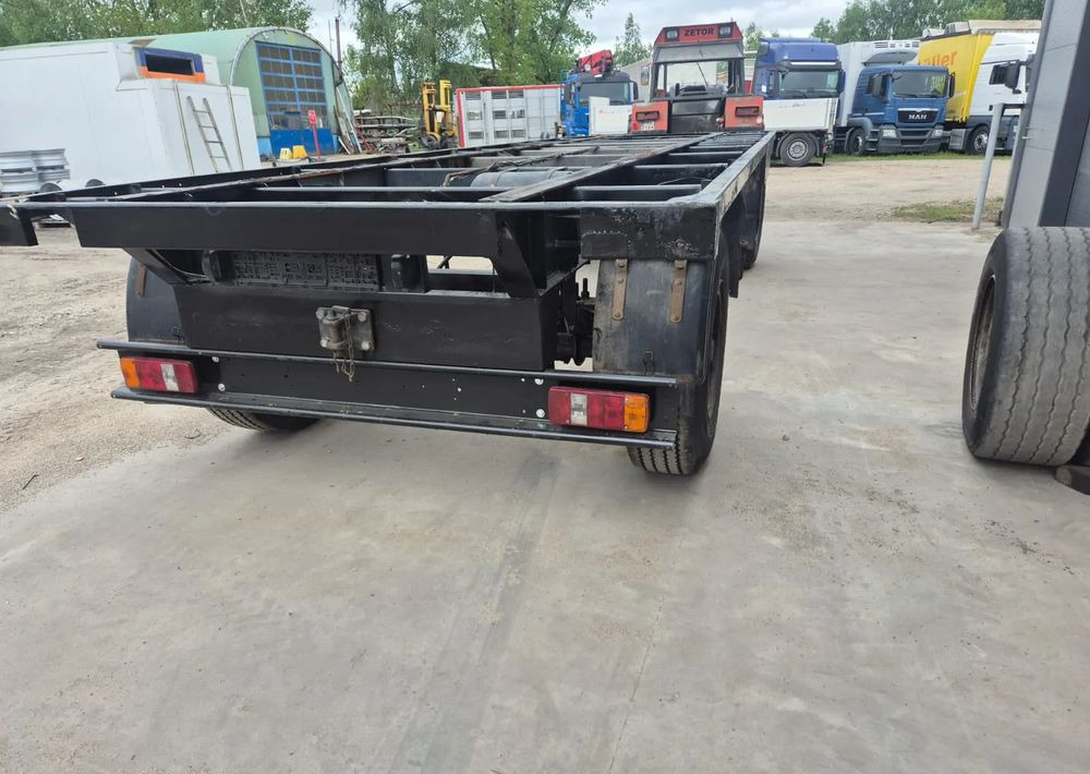 Schmitz Cargobull Przyczepa Krone na resorze - Chassi trailer: bild 3 Schmitz Cargobull Przyczepa Krone na resorze - Chassi trailer: bild 3