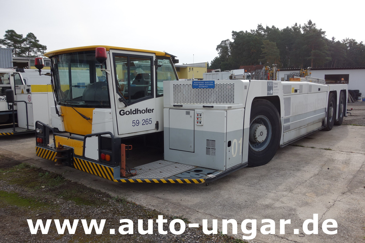 Goldhofer AST-1X 1360 Allradlenkung 6x6 towbarless Pushback Airbus A380 Deutz TCD 2015 V08 - 1.360PS - Pushbacktraktor: bild 3 Goldhofer AST-1X 1360 Allradlenkung 6x6 towbarless Pushback Airbus A380 Deutz TCD 2015 V08 - 1.360PS - Pushbacktraktor: bild 3