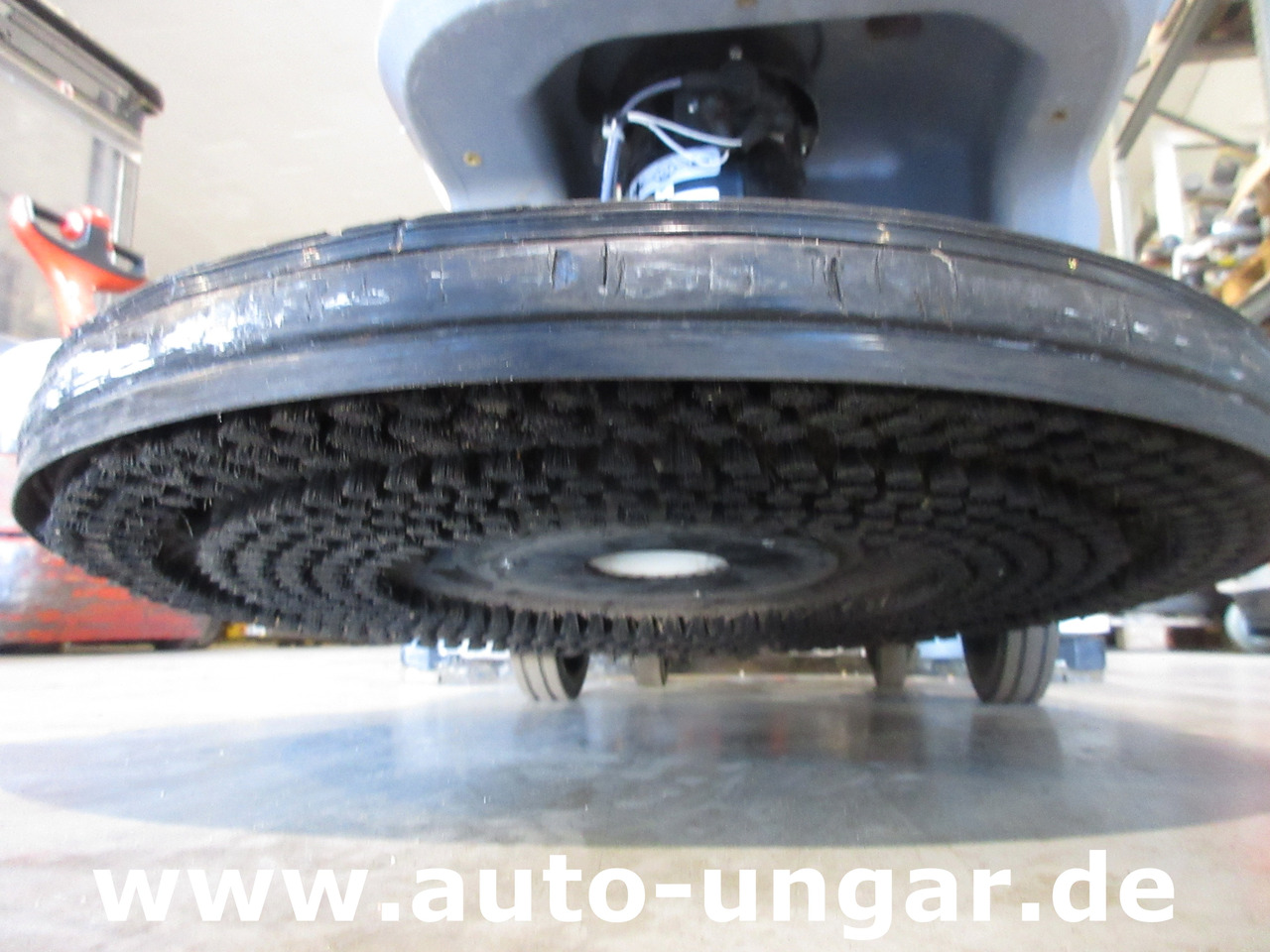 Hako B45 Scrubmaster Bj. 2017 Scheuersaugmaschine Hakomatic Bodenreiniger - Skurmaskin: bild 5 Hako B45 Scrubmaster Bj. 2017 Scheuersaugmaschine Hakomatic Bodenreiniger - Skurmaskin: bild 5