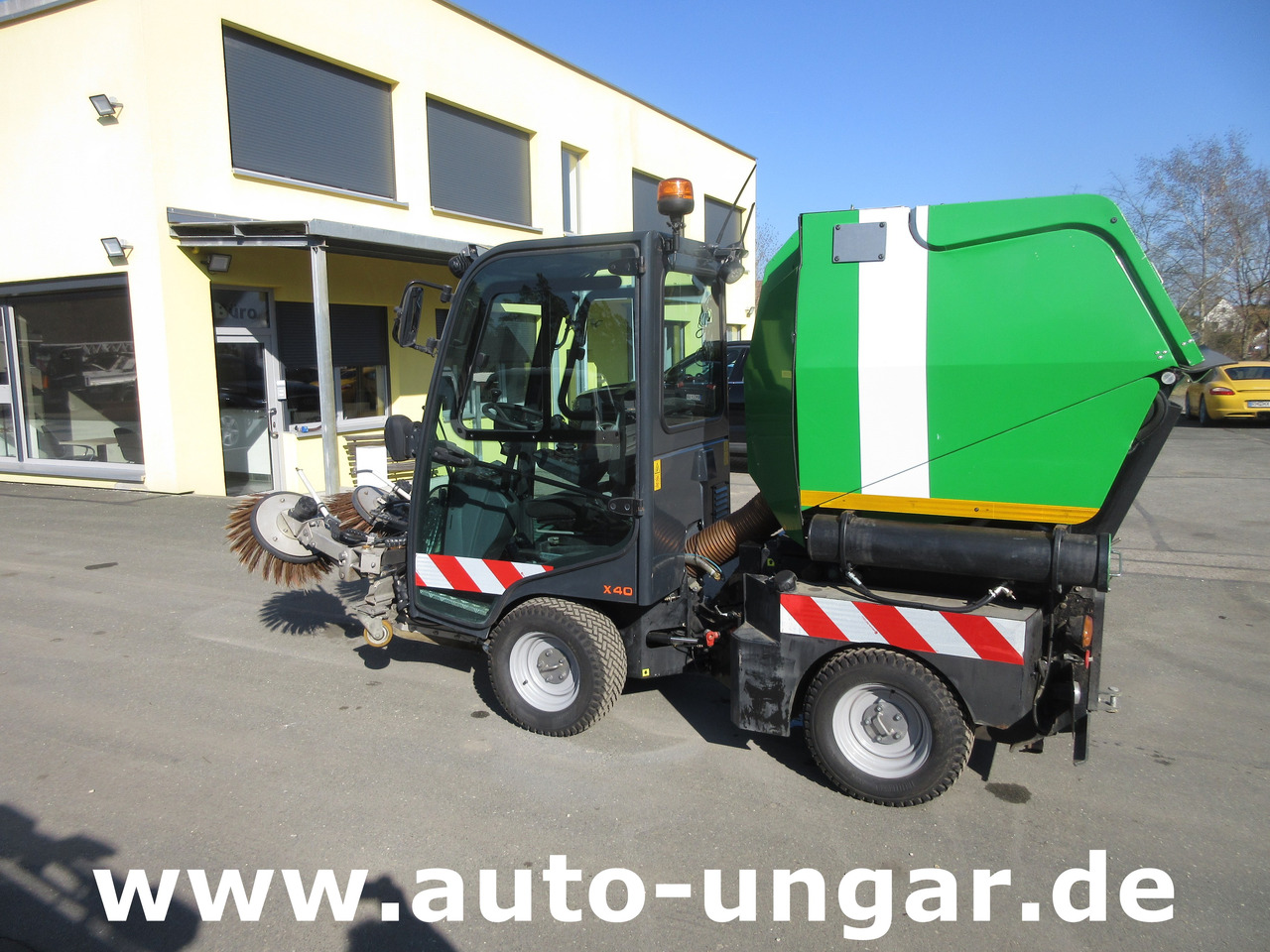 Holder X40 / X45 Baujahr 2017 Knicklenkung Kehraufbau 4x4 Kommunalhydraulik Frontheber - Sopmaskin: bild 5 Holder X40 / X45 Baujahr 2017 Knicklenkung Kehraufbau 4x4 Kommunalhydraulik Frontheber - Sopmaskin: bild 5