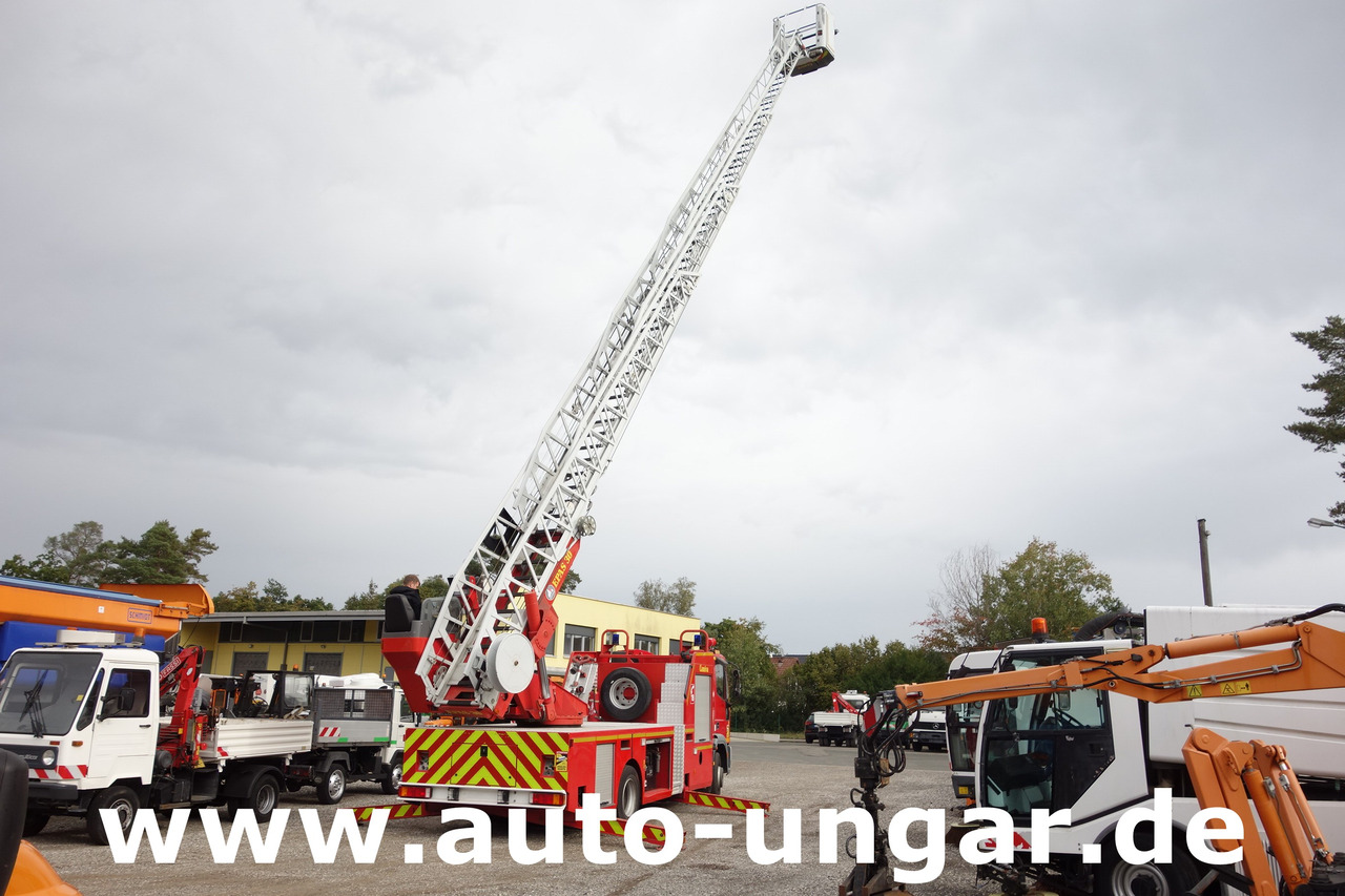 IVECO Eurocargo 130E24 Camiva / Metz EPAS 30 DLK Drehleiter Feuerwehr - Släck/ Räddningsvagn: bild 2 IVECO Eurocargo 130E24 Camiva / Metz EPAS 30 DLK Drehleiter Feuerwehr - Släck/ Räddningsvagn: bild 2