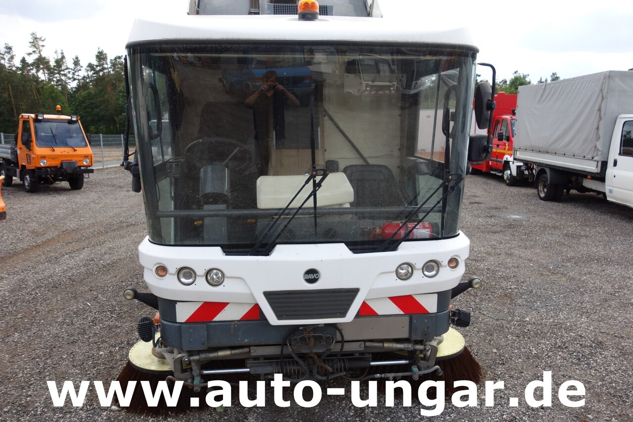 Ravo C540 / 530 Kehrmaschine - Kärcher - Heckabsaugung - Motorschaden - Sopmaskin: bild 3 Ravo C540 / 530 Kehrmaschine - Kärcher - Heckabsaugung - Motorschaden - Sopmaskin: bild 3