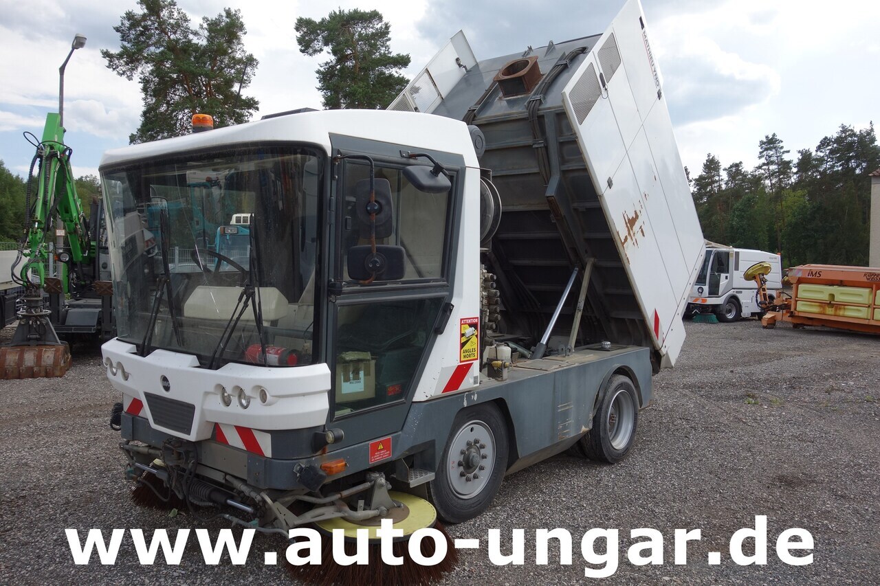 Ravo C540 / 530 Kehrmaschine - Kärcher - Heckabsaugung - Motorschaden - Sopmaskin: bild 1 Ravo C540 / 530 Kehrmaschine - Kärcher - Heckabsaugung - Motorschaden - Sopmaskin: bild 1