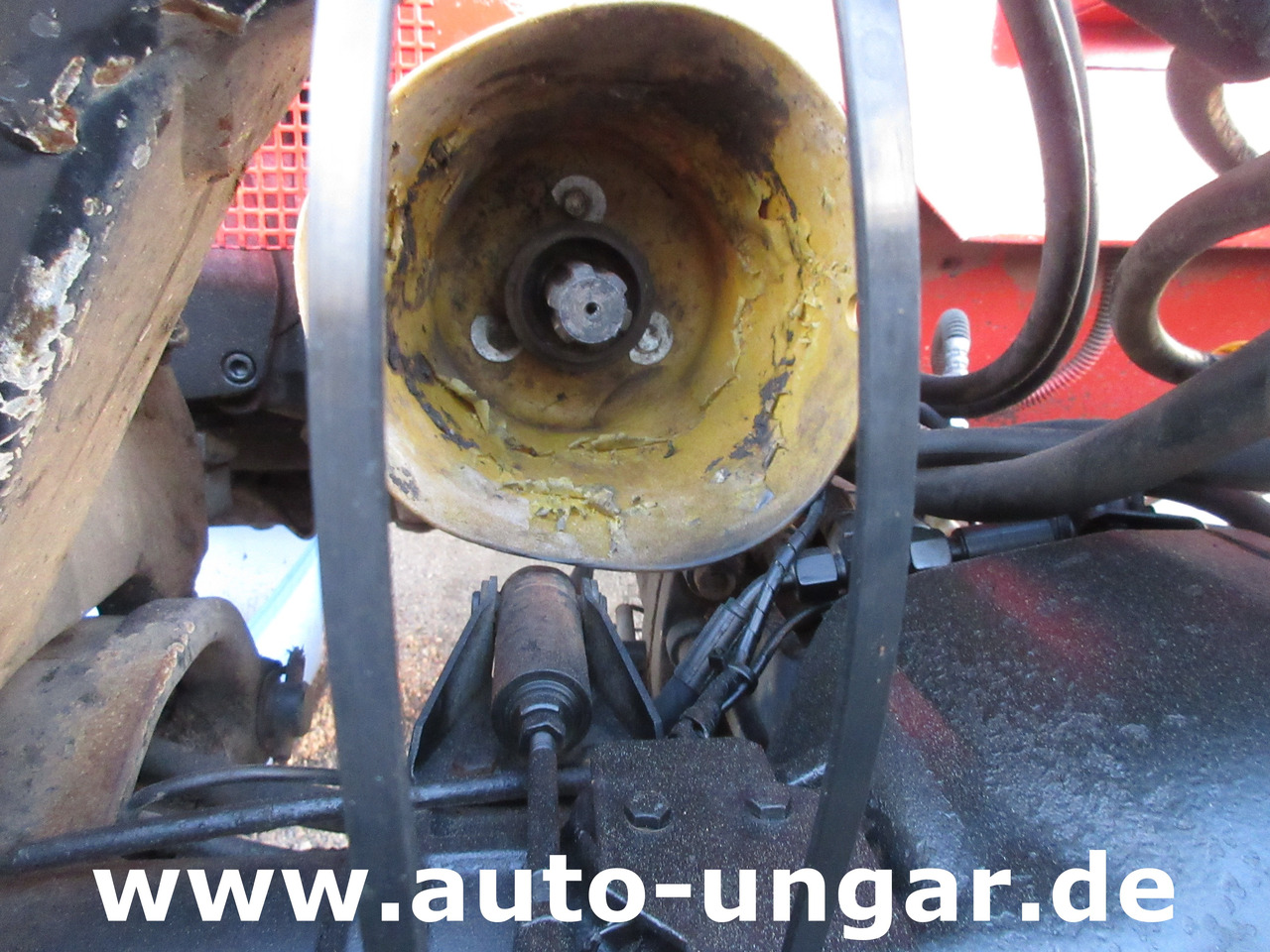 Reform Metrac H7S MOTORSCHADEN Bj. 2004 Front- & Heckzapfwelle Fronthydraulik - Traktor: bild 4 Reform Metrac H7S MOTORSCHADEN Bj. 2004 Front- & Heckzapfwelle Fronthydraulik - Traktor: bild 4