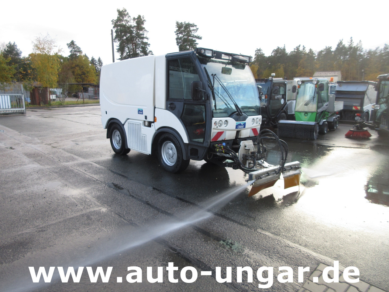 Multicar Tremo X56 CMAR LC 860 Schwemmfahrzeug Streetwasher 4x4x4 Baujahr 2014 EU5 - Utility/ Specialfordon: bild 3 Multicar Tremo X56 CMAR LC 860 Schwemmfahrzeug Streetwasher 4x4x4 Baujahr 2014 EU5 - Utility/ Specialfordon: bild 3