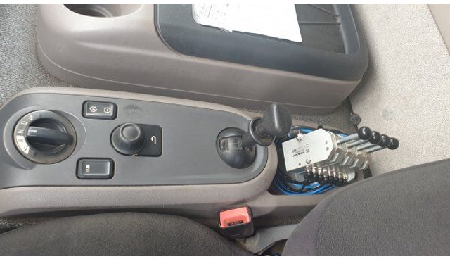 DAF 12t LF180 FA - Lastväxlare lastbil: bild 5 DAF 12t LF180 FA - Lastväxlare lastbil: bild 5