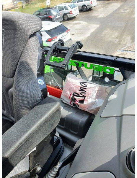 Deutz Agrotron 6145.4 - Traktor: bild 4 Deutz Agrotron 6145.4 - Traktor: bild 4