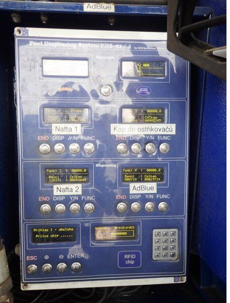 Renault 19.5t +8m3 (5+3) Kobit - Tankbil: bild 5 Renault 19.5t +8m3 (5+3) Kobit - Tankbil: bild 5