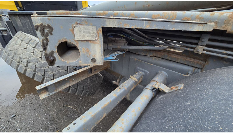 Tatra 815 - Lastväxlare lastbil: bild 5 Tatra 815 - Lastväxlare lastbil: bild 5