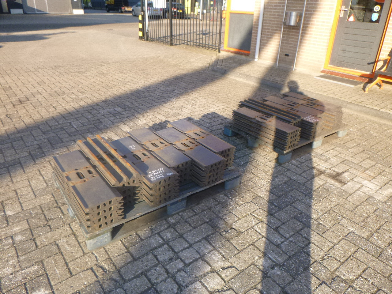 Excavator steel pads - Undervagnsdelar för Grävmaskin: bild 5 Excavator steel pads - Undervagnsdelar för Grävmaskin: bild 5