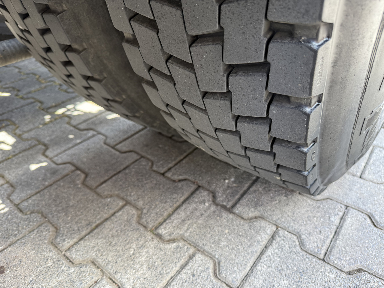 MAN TGA 18.430 Kran Palfinger 16502 bis 26.5 Meter - Dragbil: bild 4 MAN TGA 18.430 Kran Palfinger 16502 bis 26.5 Meter - Dragbil: bild 4