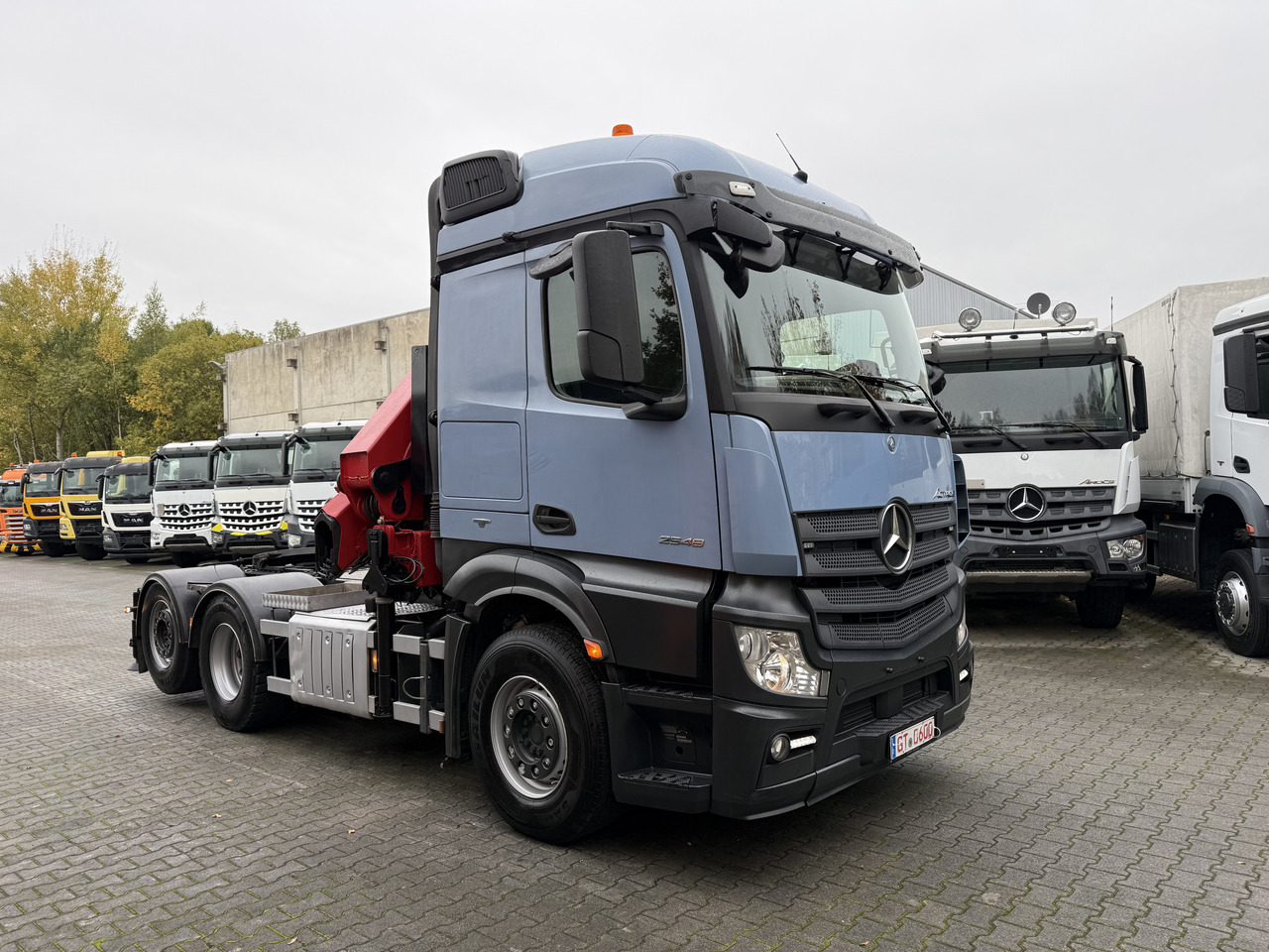 Dragbil Mercedes-Benz Actros 2548 LS 6X2 Kran HMF 3220 bis 16 Meter: bild 12 Dragbil Mercedes-Benz Actros 2548 LS 6X2 Kran HMF 3220 bis 16 Meter: bild 12
