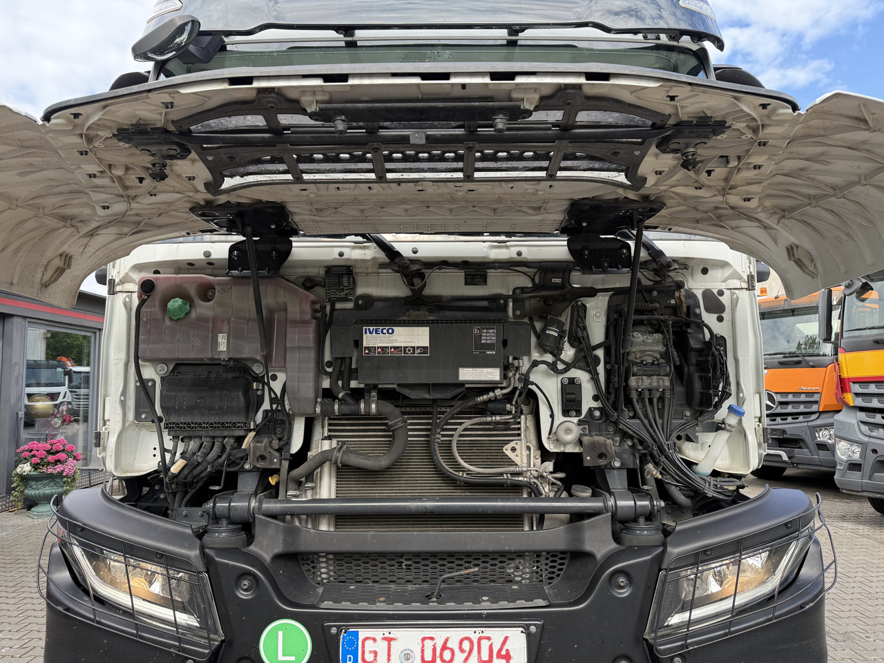 Iveco T-Way 510 / AT410T51 8X4 Meiller - Tippbil lastbil: bild 5 Iveco T-Way 510 / AT410T51 8X4 Meiller - Tippbil lastbil: bild 5