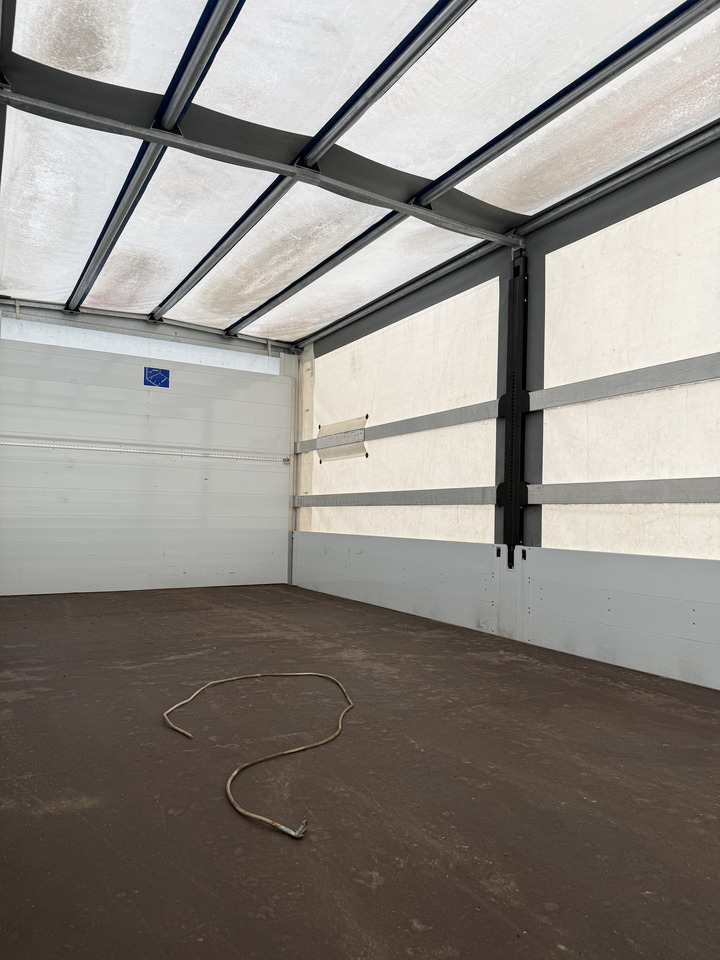 Mercedes-Benz Arocs 1827 AK 4X4 Ex-Bundeswehr - Kapellbil: bild 3 Mercedes-Benz Arocs 1827 AK 4X4 Ex-Bundeswehr - Kapellbil: bild 3