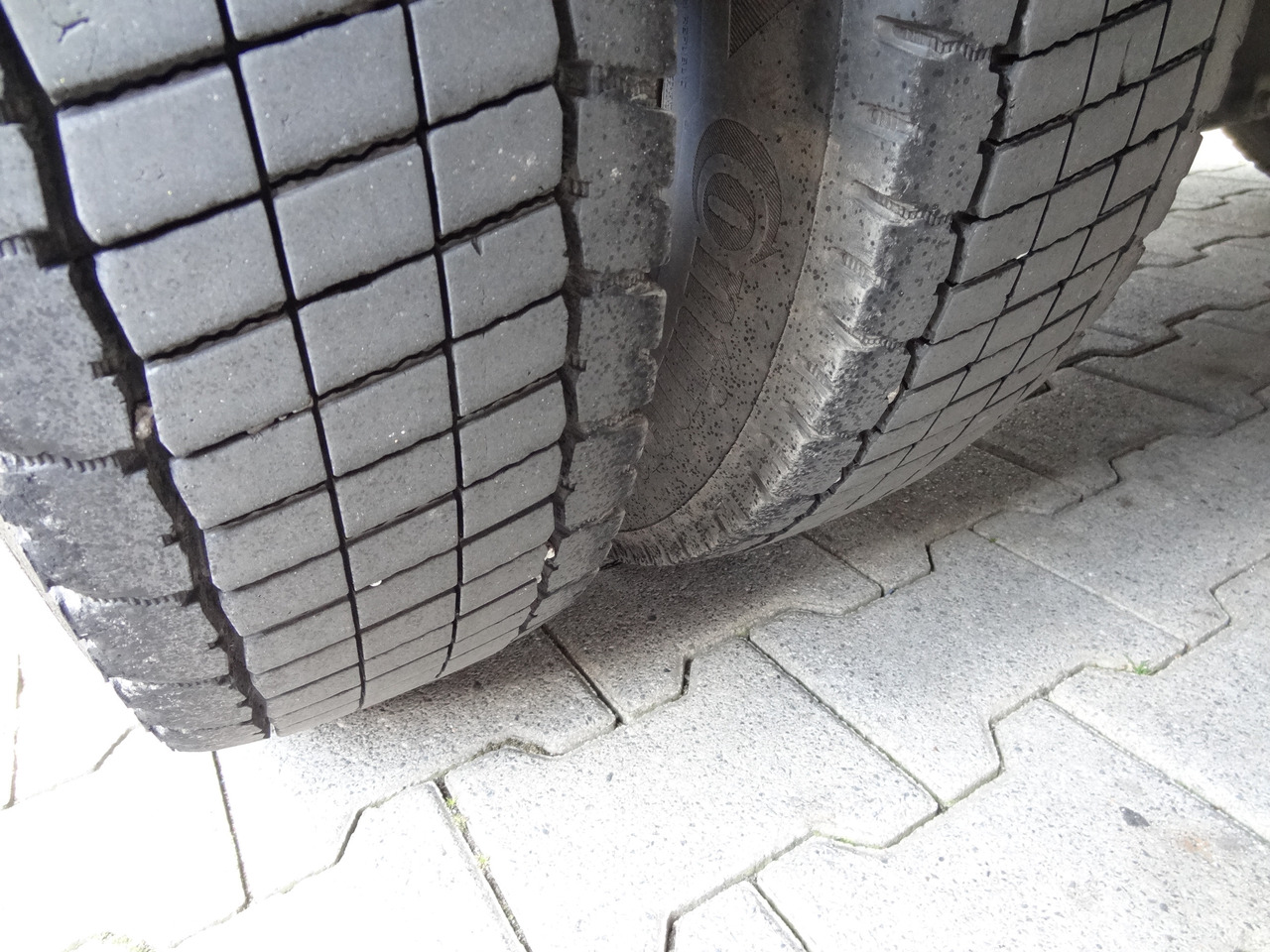 Mitsubishi Fuso 7C18 Meiller - Tippbil lastbil: bild 3 Mitsubishi Fuso 7C18 Meiller - Tippbil lastbil: bild 3