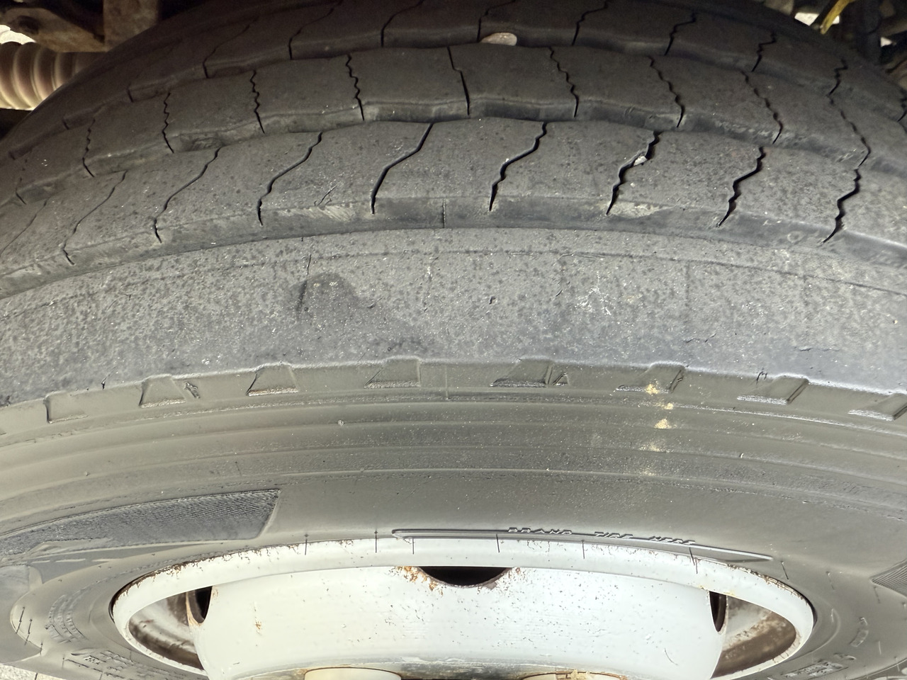 Renault Midlum 180.10 DoKa - Lastbil med skåp: bild 3 Renault Midlum 180.10 DoKa - Lastbil med skåp: bild 3