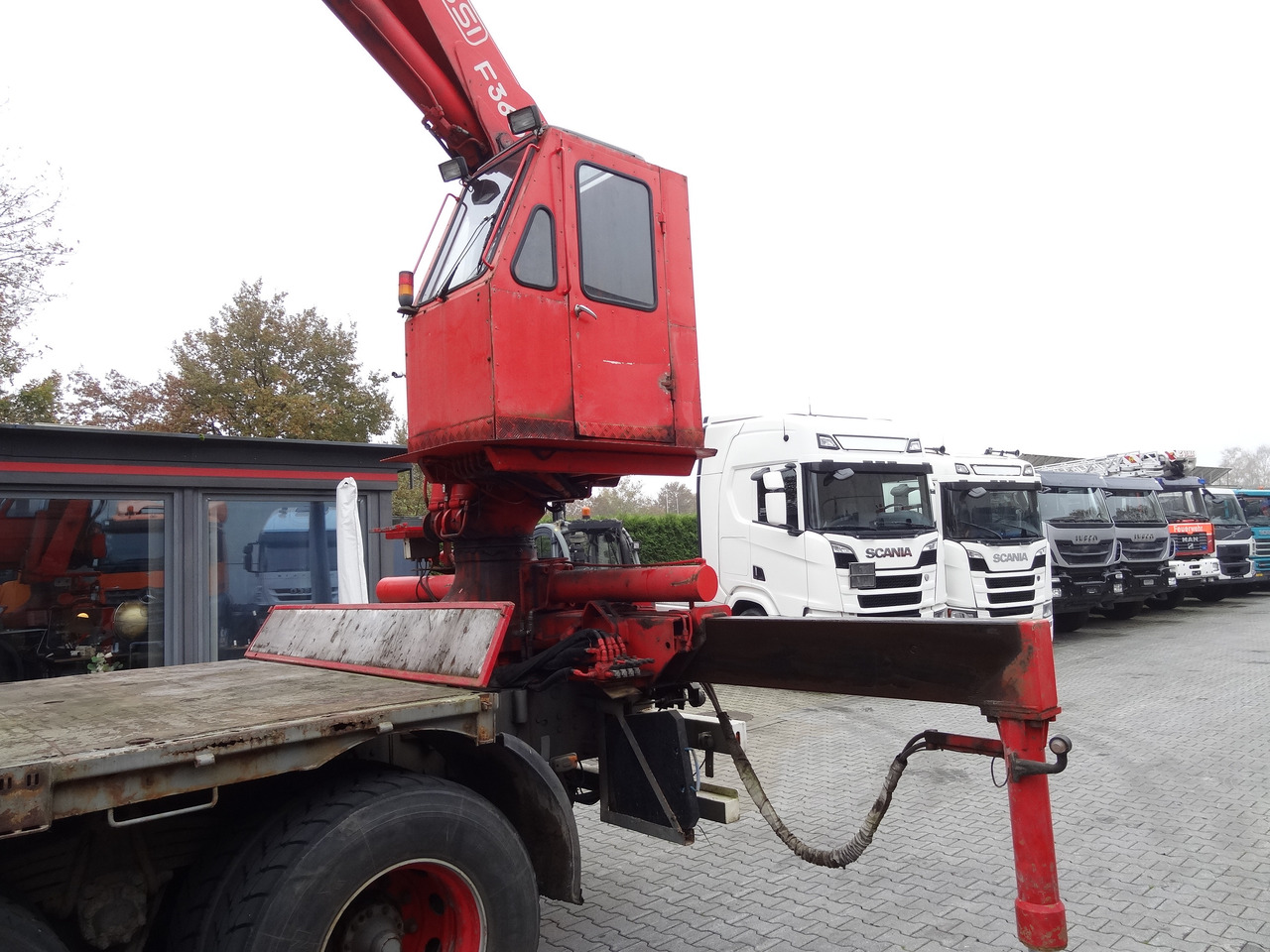 Scania R144 460 6X4 Fassi 360 bis 25 Meter - Kranbil, Flakbil: bild 2 Scania R144 460 6X4 Fassi 360 bis 25 Meter - Kranbil, Flakbil: bild 2